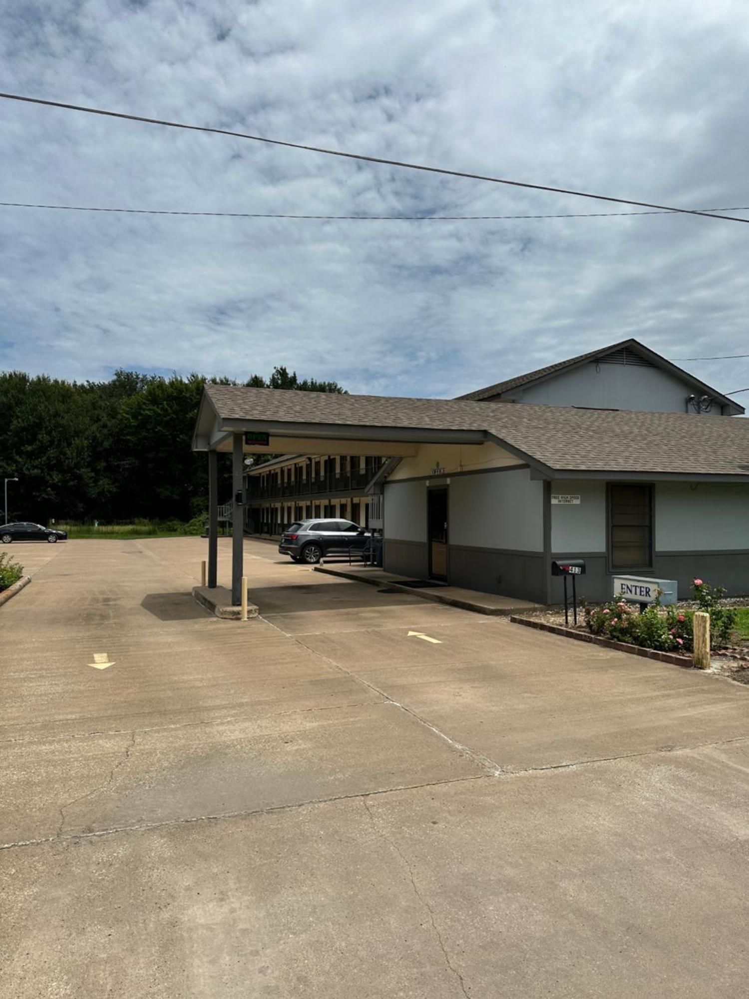 Regency Inn Jewett ภายนอก รูปภาพ