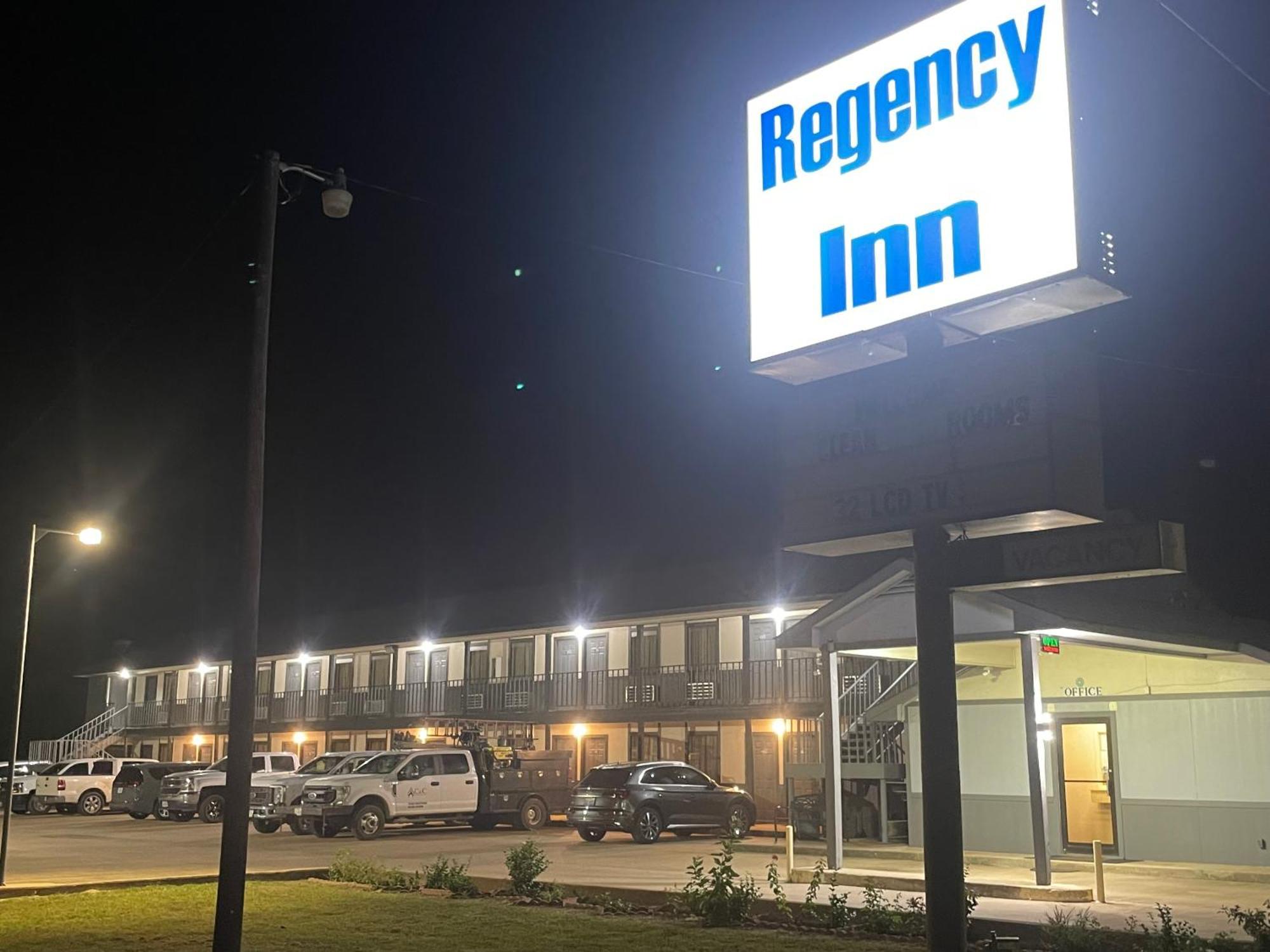 Regency Inn Jewett ภายนอก รูปภาพ
